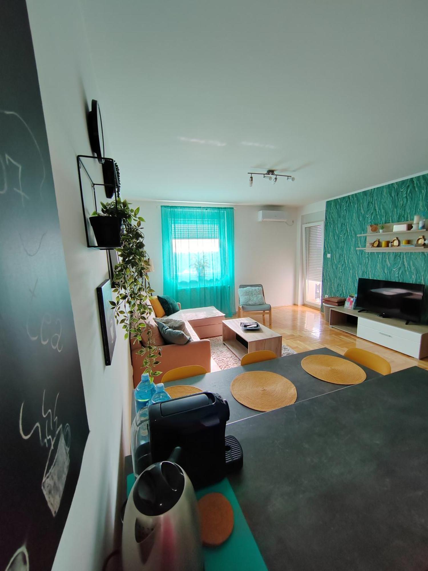Krstic_Lux Apartman Subotica Zewnętrze zdjęcie